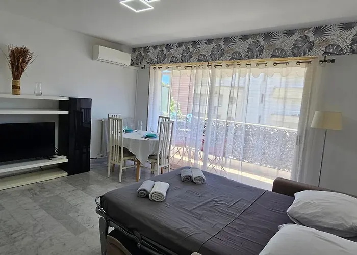 Magnifique Juan Les Pins-plage A Pied * Αντίμπ